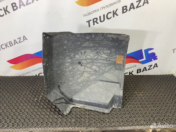 5000938546 Крыло переднее правое задняя часть