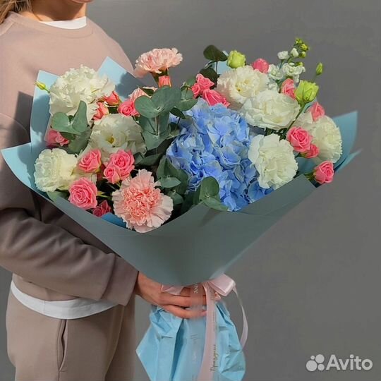 Букет из цветов с доставкой