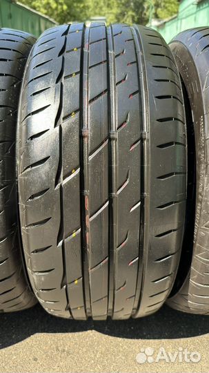 Bridgestone Potenza Adrenalin RE004 235/45 R17 97W