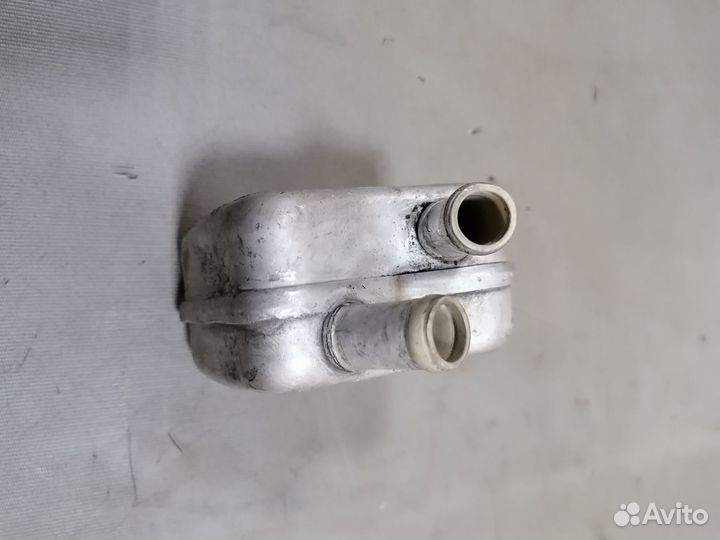 Радиатор масляный Volkswagen Passat B3 2,0 9A 1990