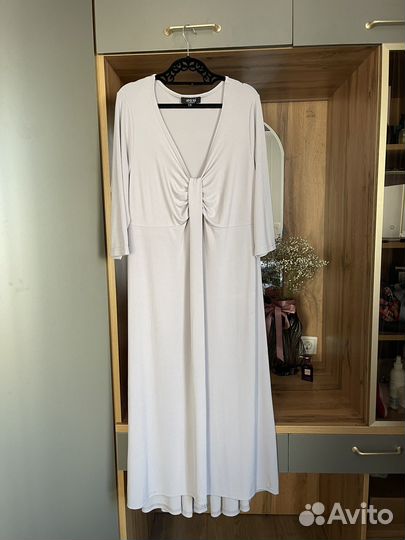 Платье праздничное на 52-54-56 размер