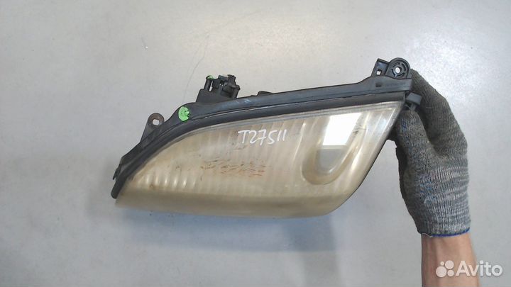 Фара (передняя) Nissan X-Trail (T30), 2005