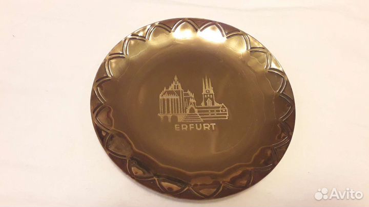 Золотистая Тарелка Erfurt Эрфурт Металлическая
