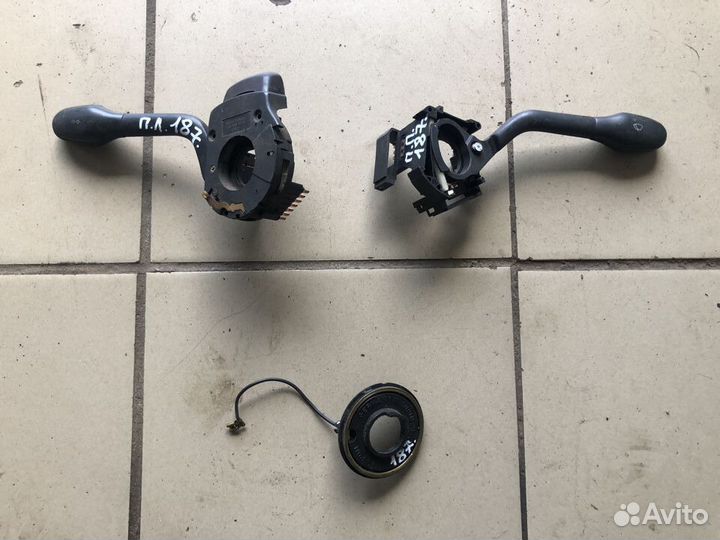 Подрулевой переключатель Volkswagen Vento