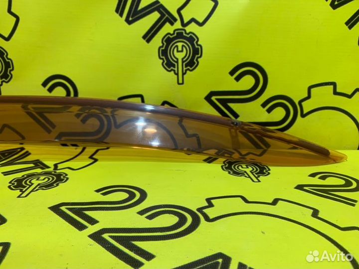 Ветровик задний левый Nissan Primera TP12 QR20DE