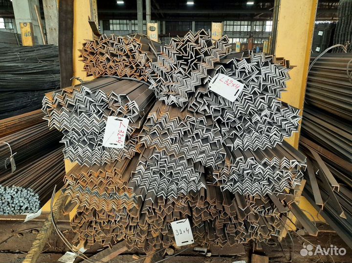 Уголок стальной