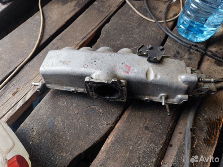 Коллектор впускной rb25det