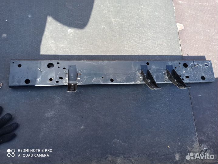 Пластик T. Hilux 8