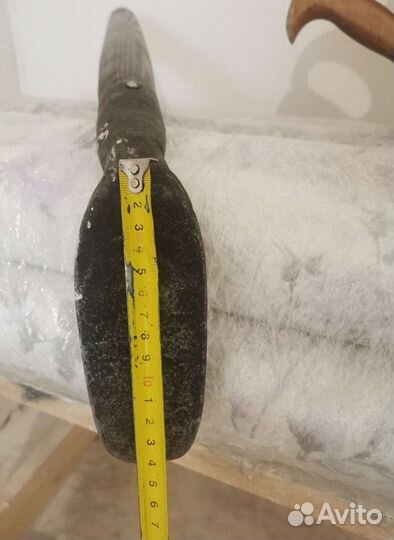 Ручной рубанок и сапожная лапа