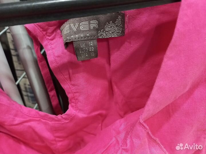 Красивое платье 40 42, можно на выпускной