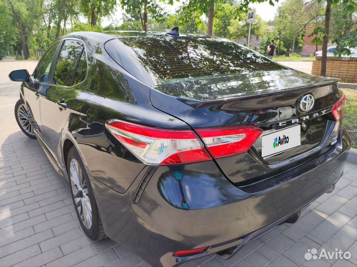 Toyota Camry 2.5 AT, 2020, 30 000 км