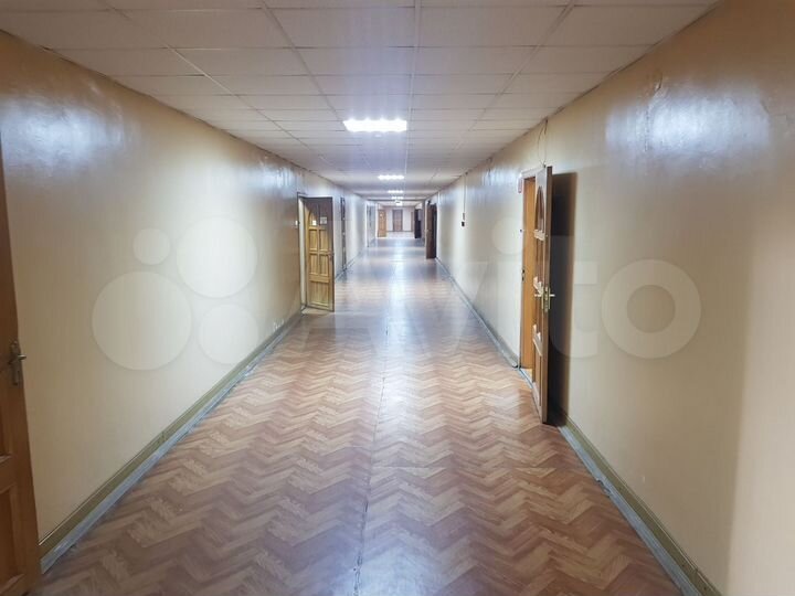 Офисный этаж, 1205 м²