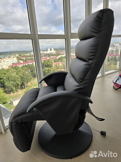 Массажное кресло