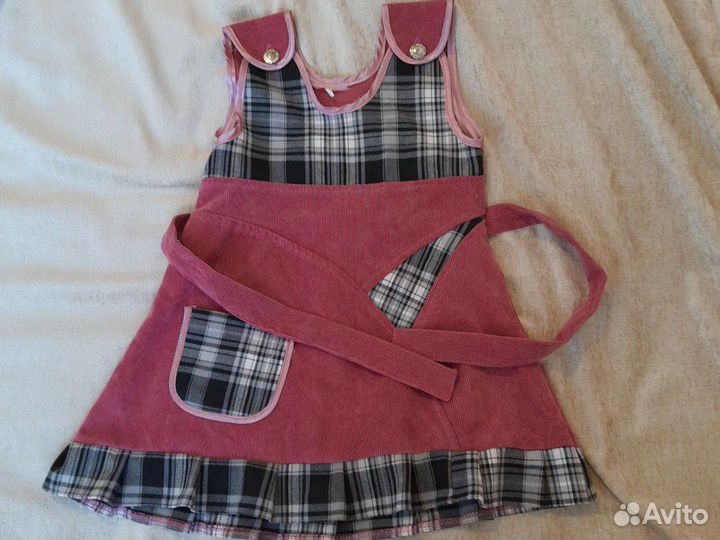 Платья, кофты и флисовая одежда