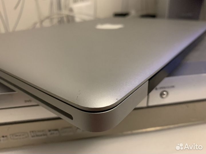 Apple MacBook Pro 13 2011