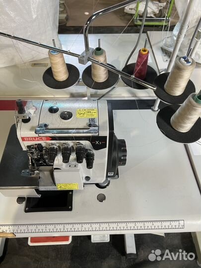 Оверлок 5 ниточный Bruce x3-5-m2-55 комплект