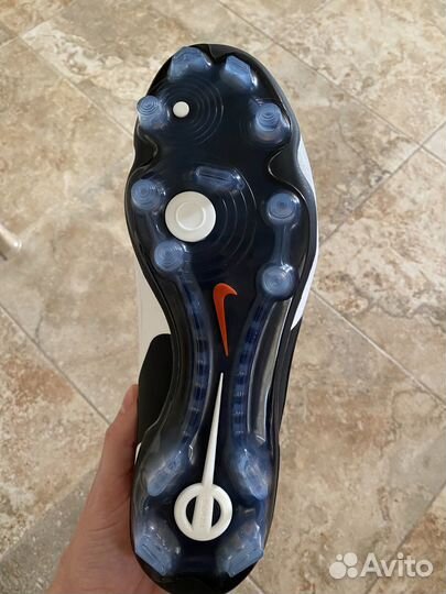 Футбольные бутсы nike tiempo US 9,5(27,5см)