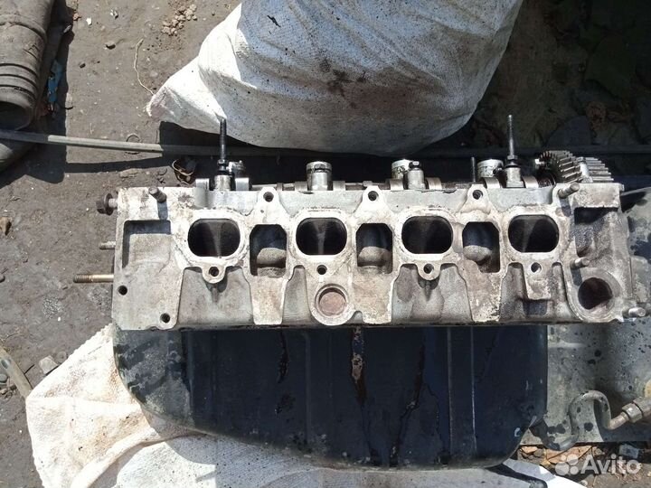 Головка блока цилиндров Toyota Carina 4A-FE