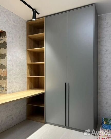 Мебель в детскую комнату