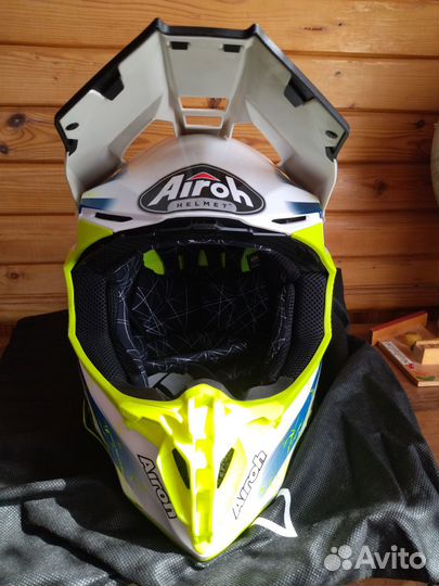 Шлем airoh twist 2.0