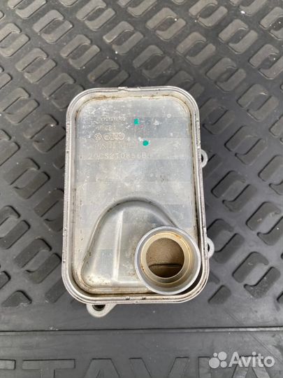 Масляный радиатор skoda oktavia оригинал