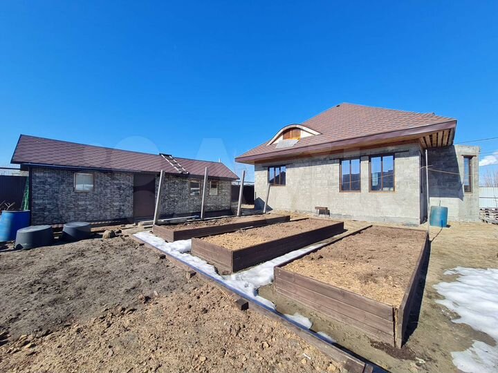 Дом 220 м² на участке 11 сот.