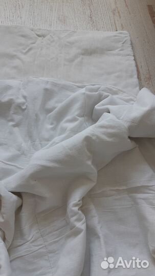 Бортик на кроватку и постельные принадлежности