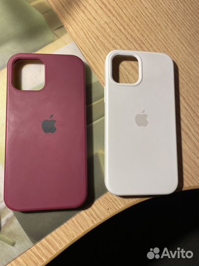 Чехол на айфон 12