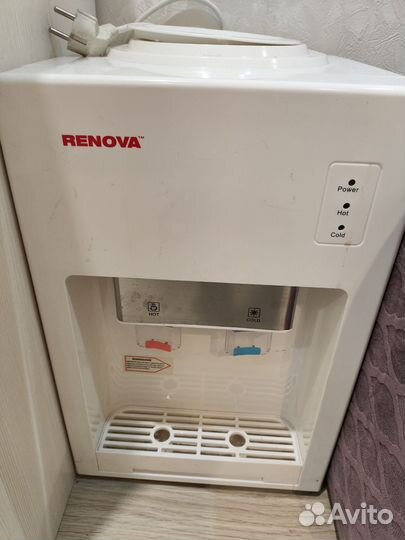 Кулер для воды настольный