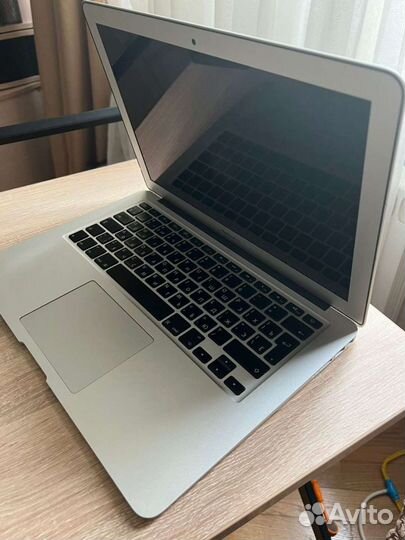 Apple MacBook 13 2014 air i7/8/512