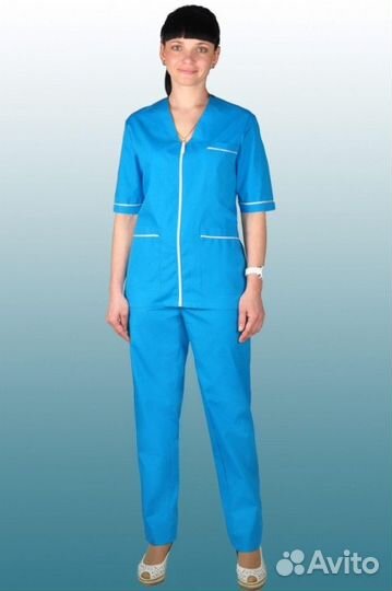 Костюм женский.(новый) 46,54