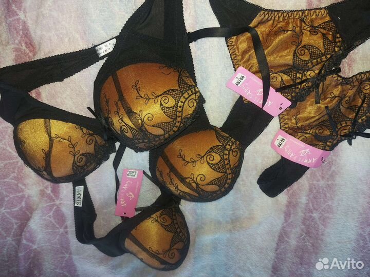 Бюстгальтер комплект, новые