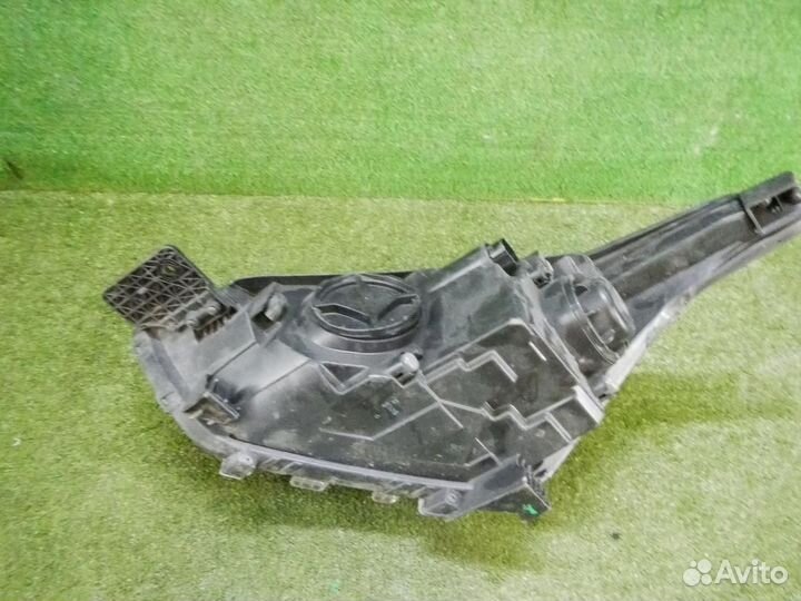 Фара правая Hyundai Creta