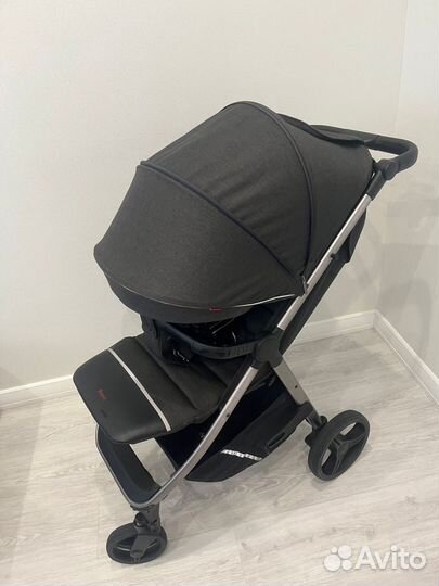 Прогулочная коляска Carrello bravo