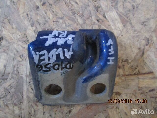 Петля двери задней правой нижняя Fiat Albea 2002-2