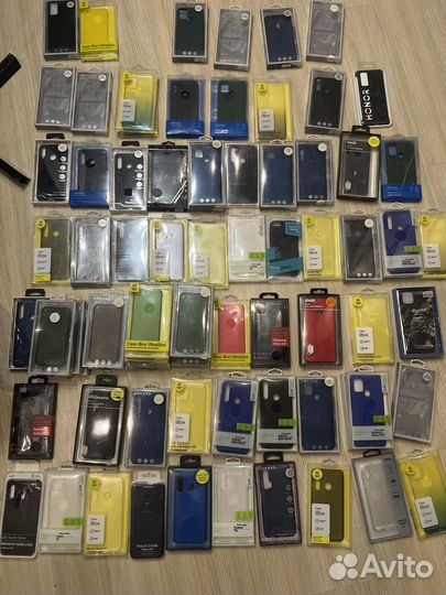 Чехлы на телефоны