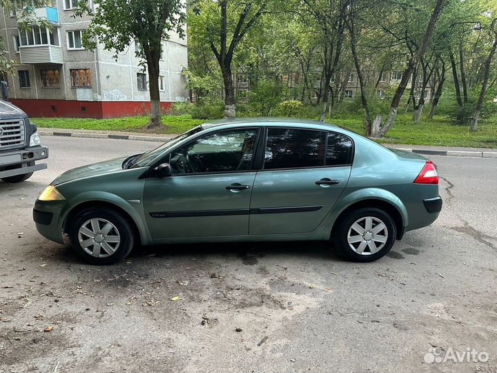 Renault Megane, 2004