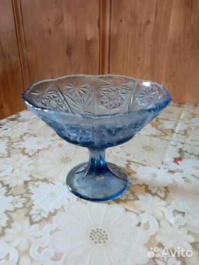 Посуда цветного стекла