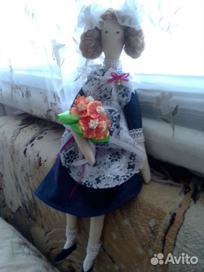 Кукла школьница