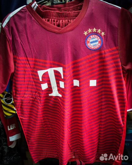 Футбольная форма Бавария Левандовски Новая