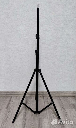 Штатив 210см