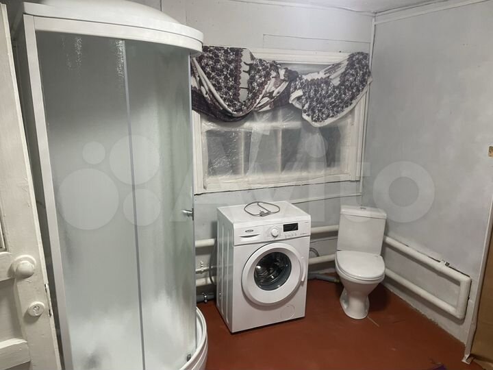 Дом 80 м² на участке 4 га