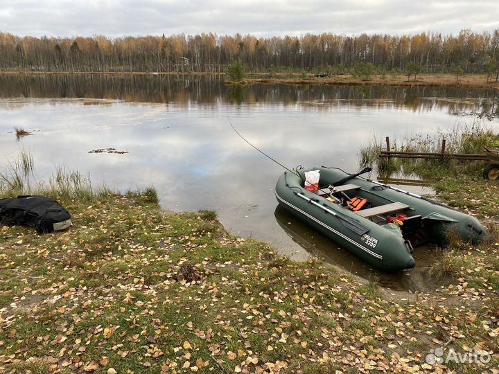 Лодка Ривьера 3200 ск