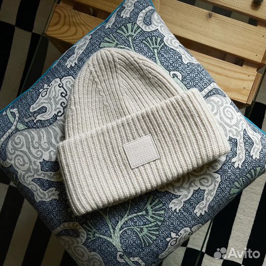 Шапка Acne Studios оригинал из цума