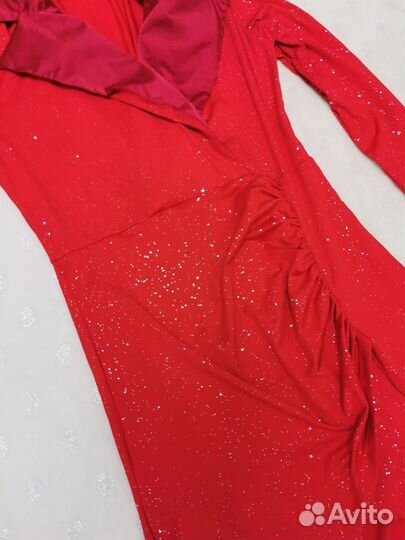 Платье нарядное новогоднее крачное chicme M