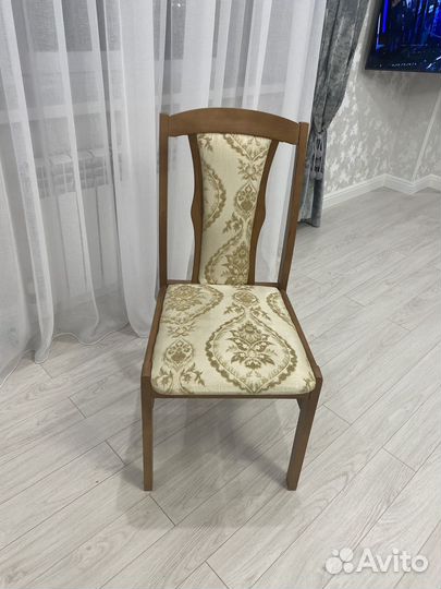 Стулья
