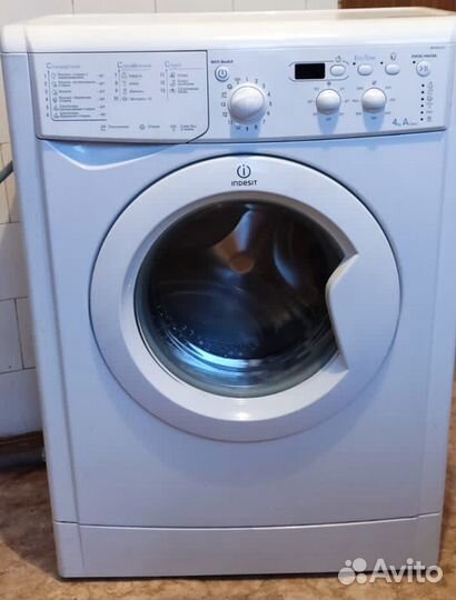 Стиральная машина новая