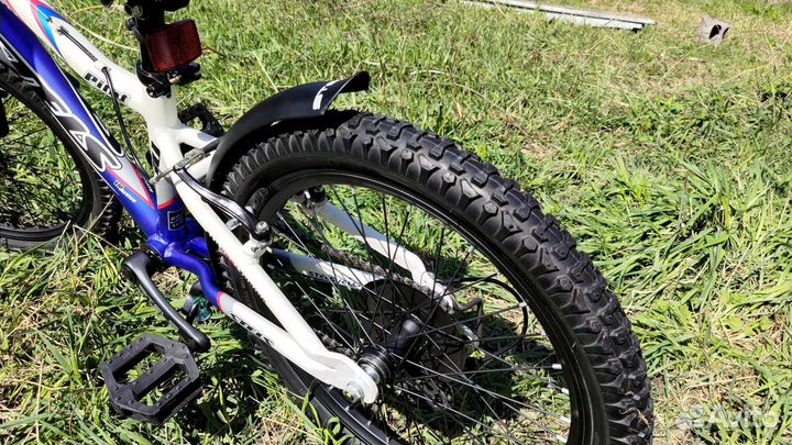 Stels pilot 230 AL Hовый