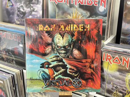 Виниловые пластинки Iron Maiden в ассортименте