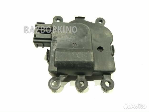 Моторчик заслонки печки